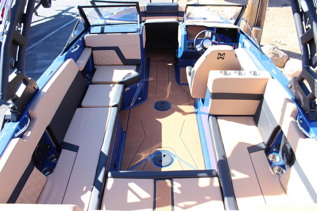 2026 Heyday Wake Boats H22