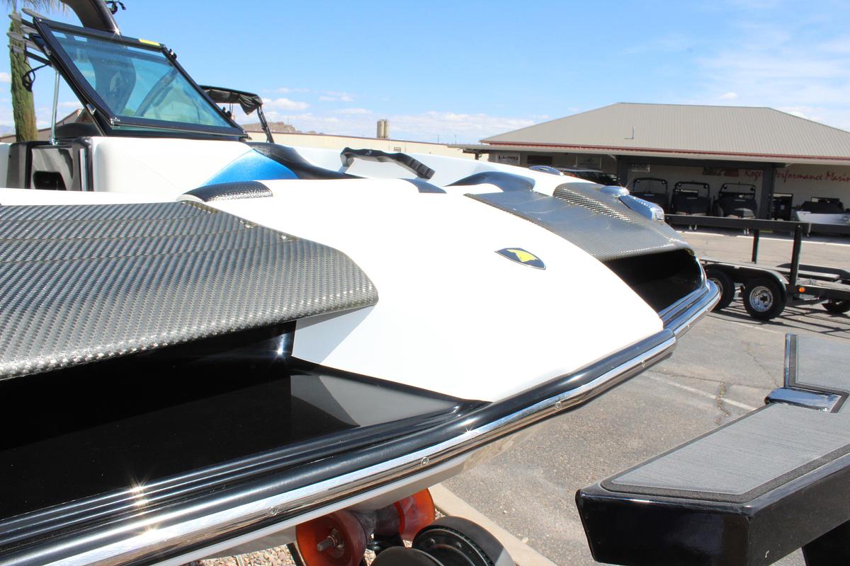 Used 2015 Centurion  FS44