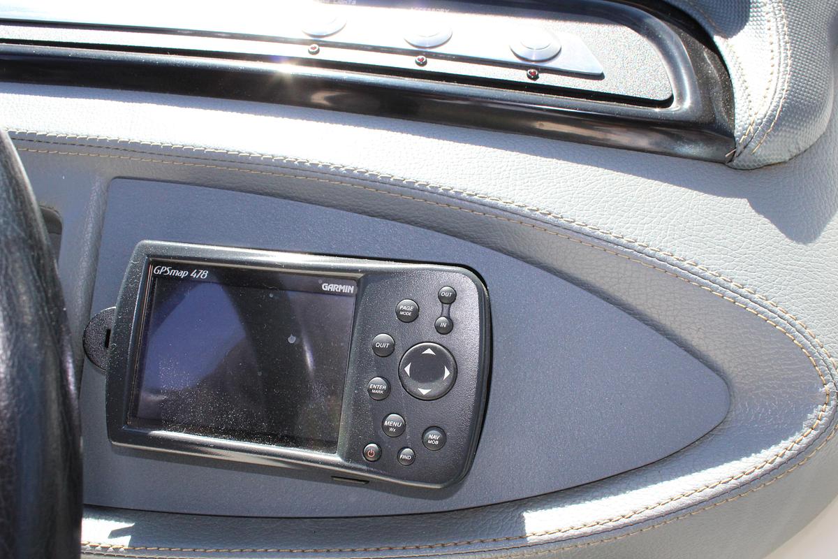 Used 2007 Cobalt 222 BR