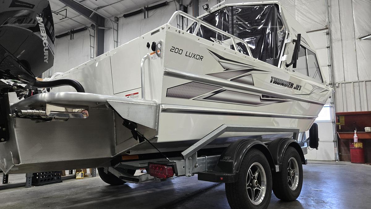 2026 Thunder Jet 200 Luxor