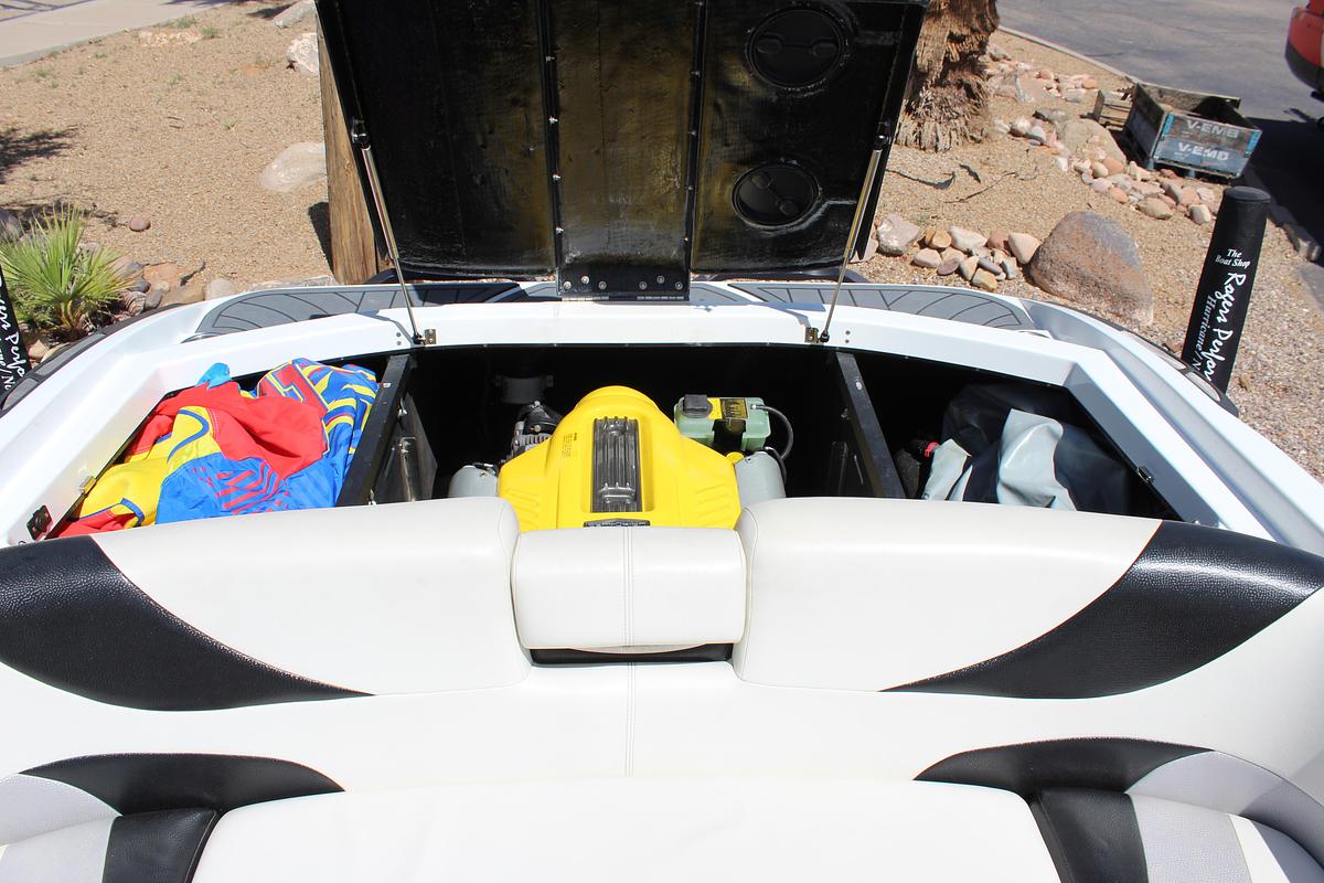 Used 2015 Centurion  FS44