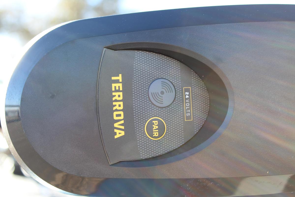 2026 Lund 1875 Impact XS Sport