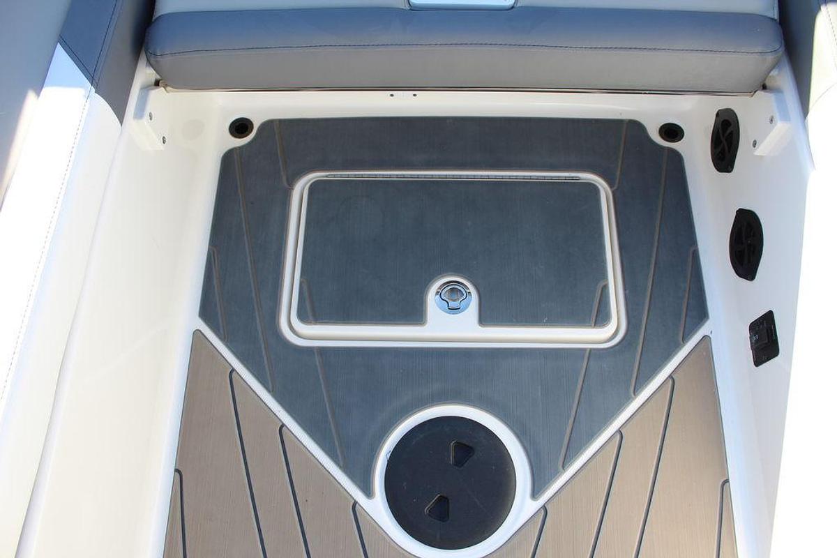 2025 Heyday Wake Boats H22