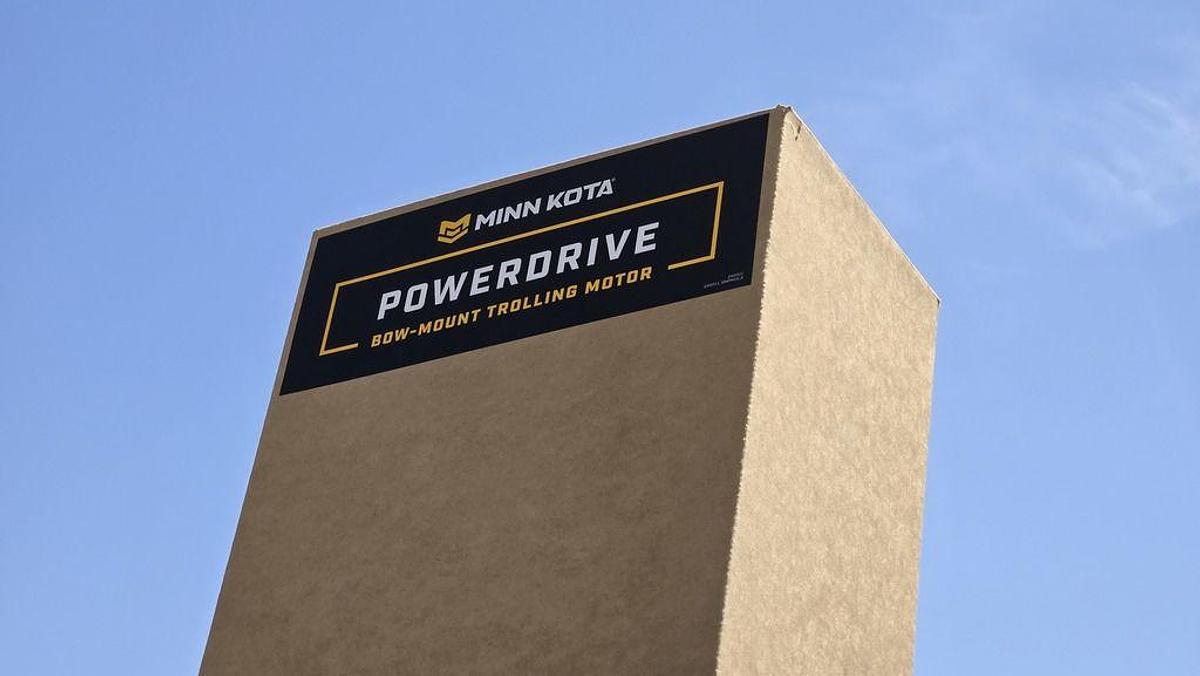 2025 Lund 1650 Angler Tiller