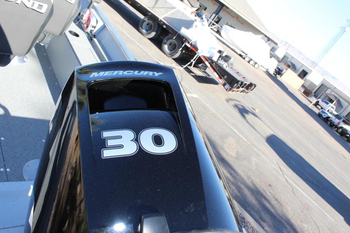 2026 Lund 1600 Fury SS 