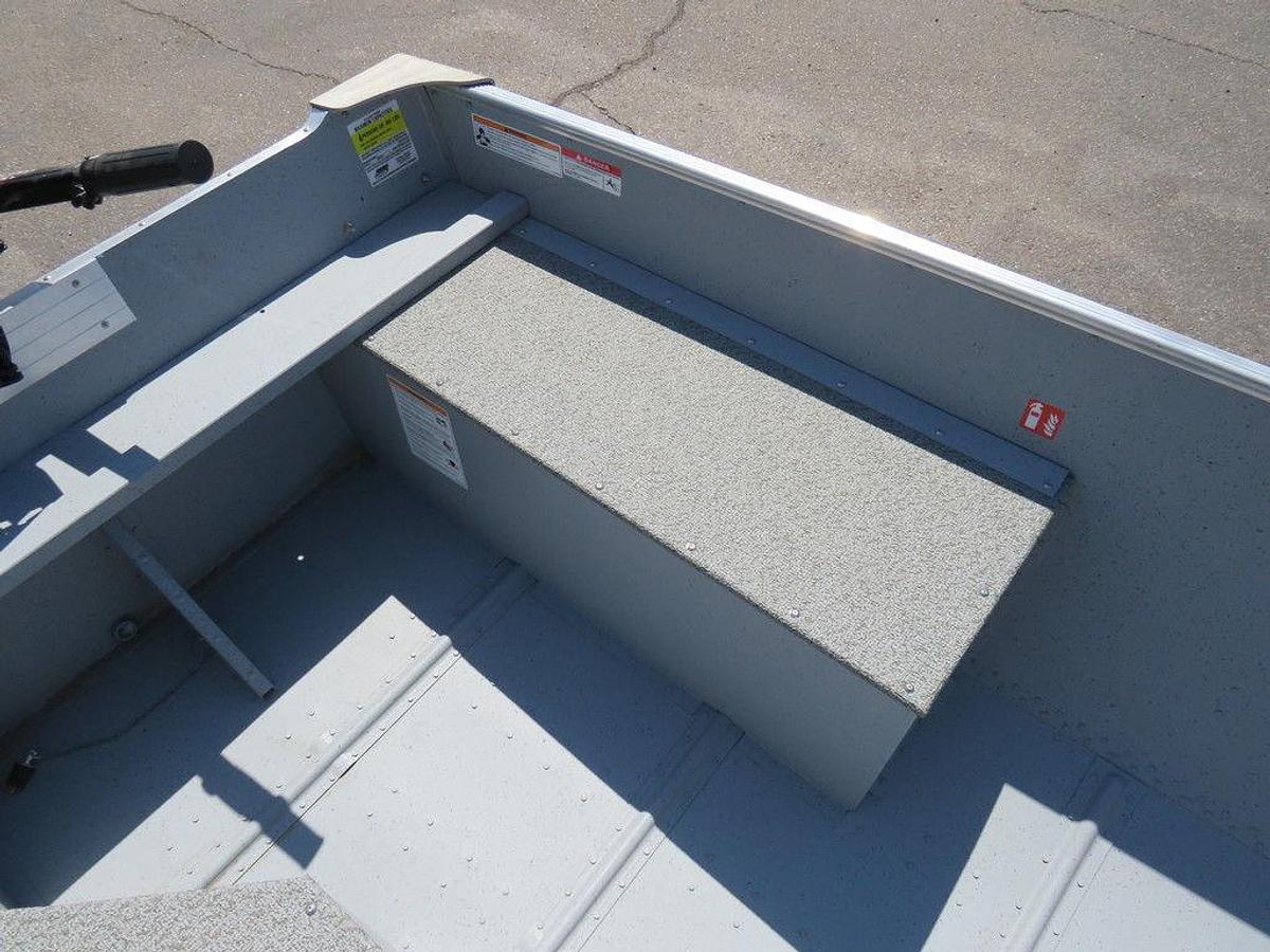 2025 Lund WC-14 Tiller