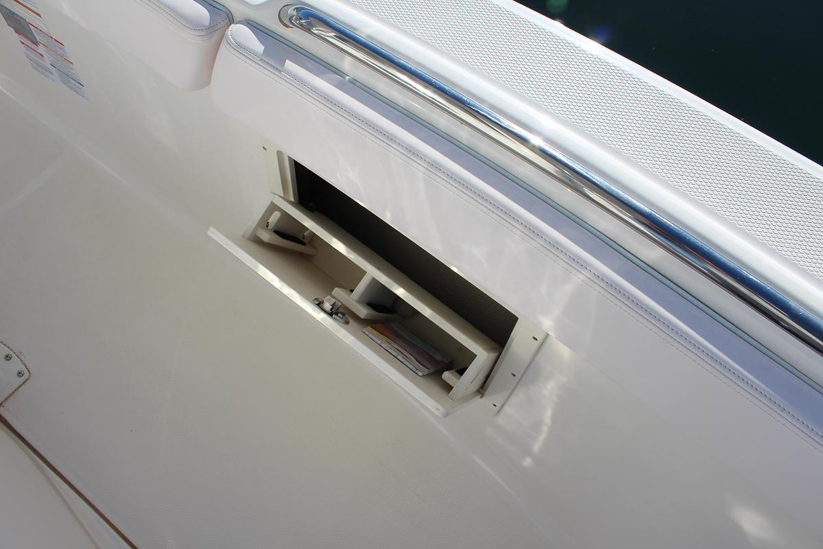 Used 2020 ROBALO R272