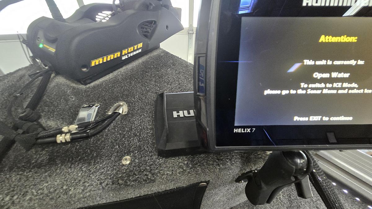 Used 2018 Lund 1875 Impact XS Sport