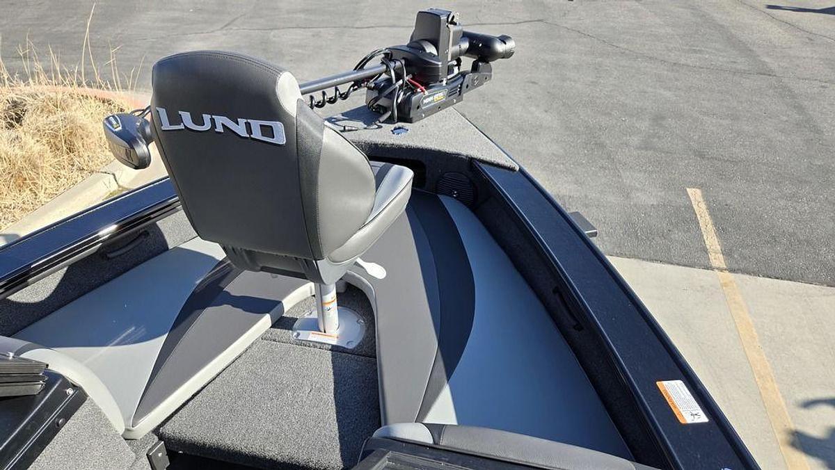 2025 Lund 1875 Crossover XS Sport