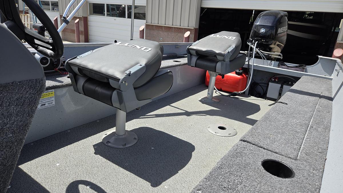 Used 2016 Lund 1600 Fury SS