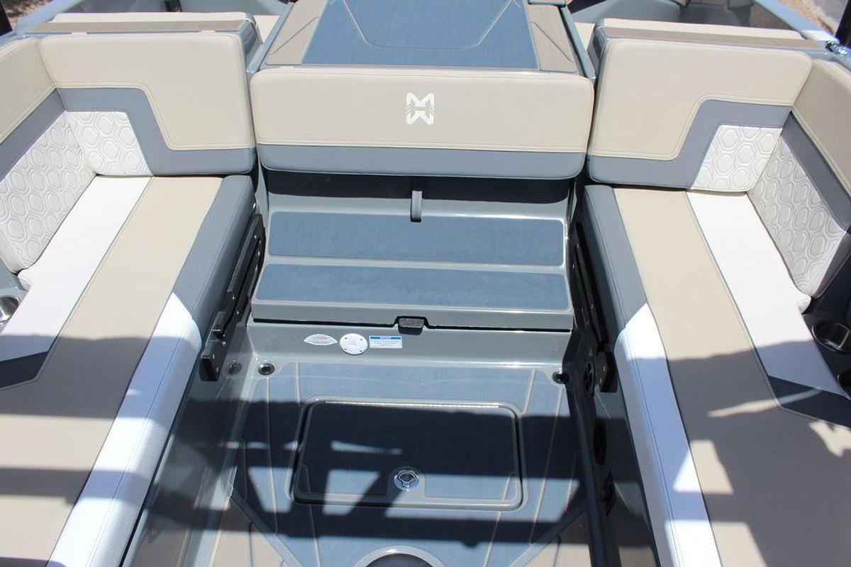 2025 Heyday Wake Boats H22