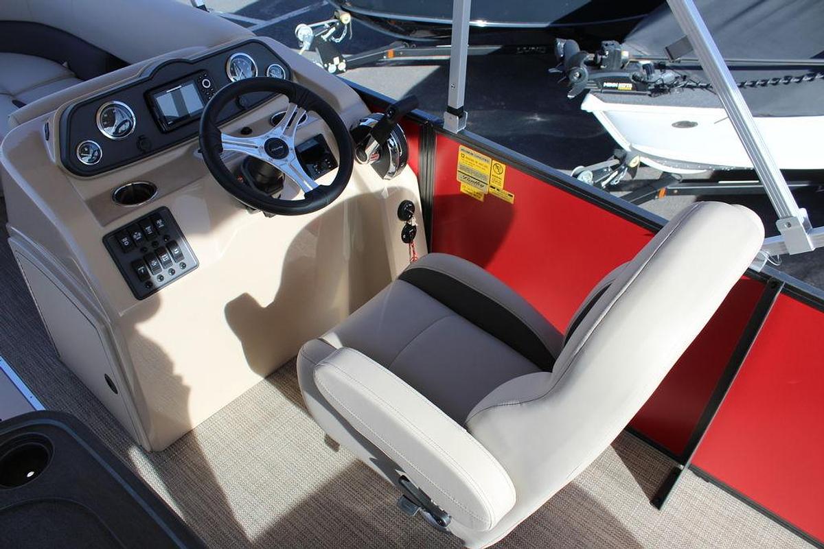 2025 Bentley Pontoons Fish 223 Fish-N-Cruise 3/4 Tube