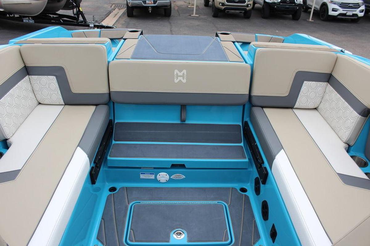 2025 Heyday Wake Boats H22