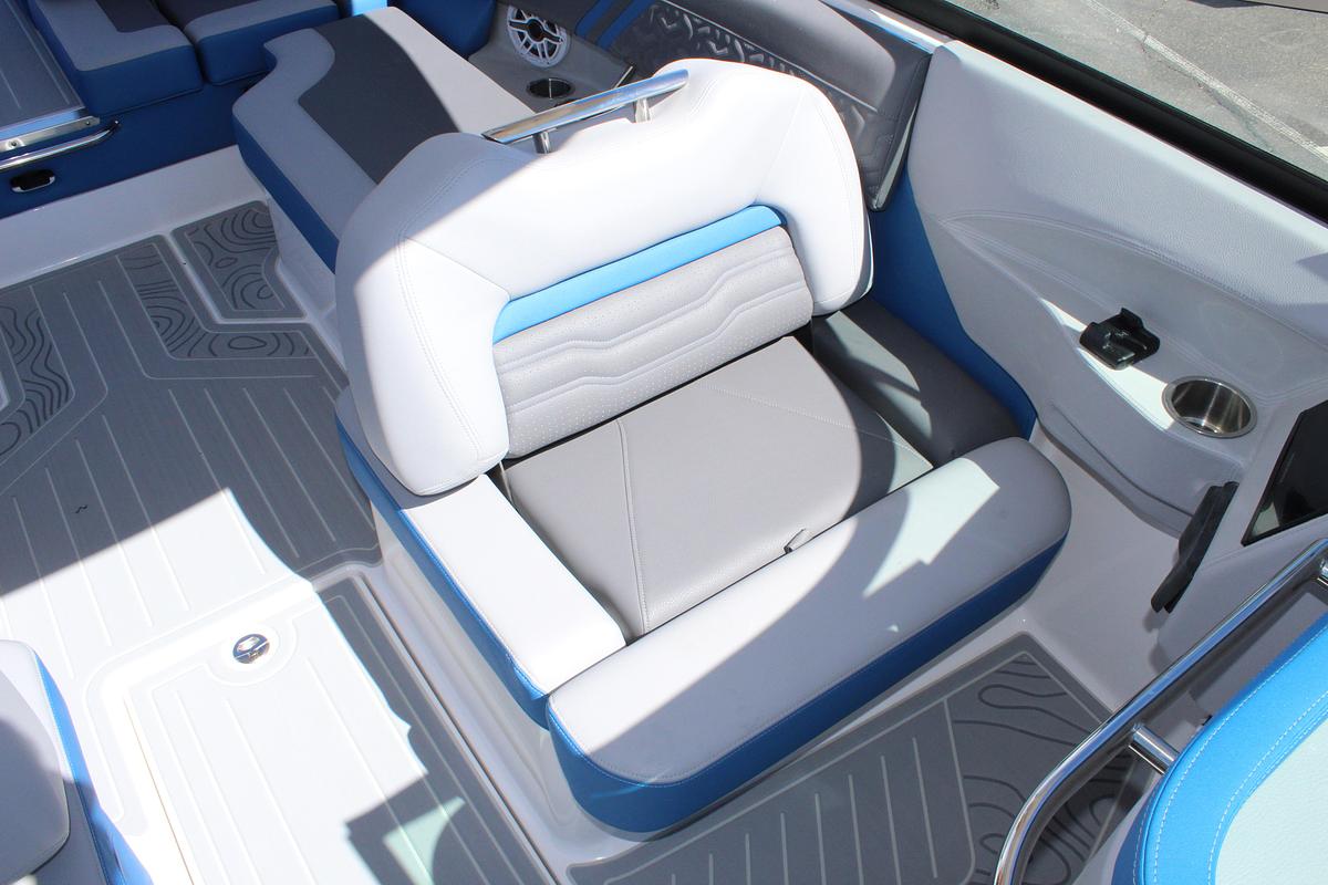 2026 Regal LS6 SURF ULTIMATE