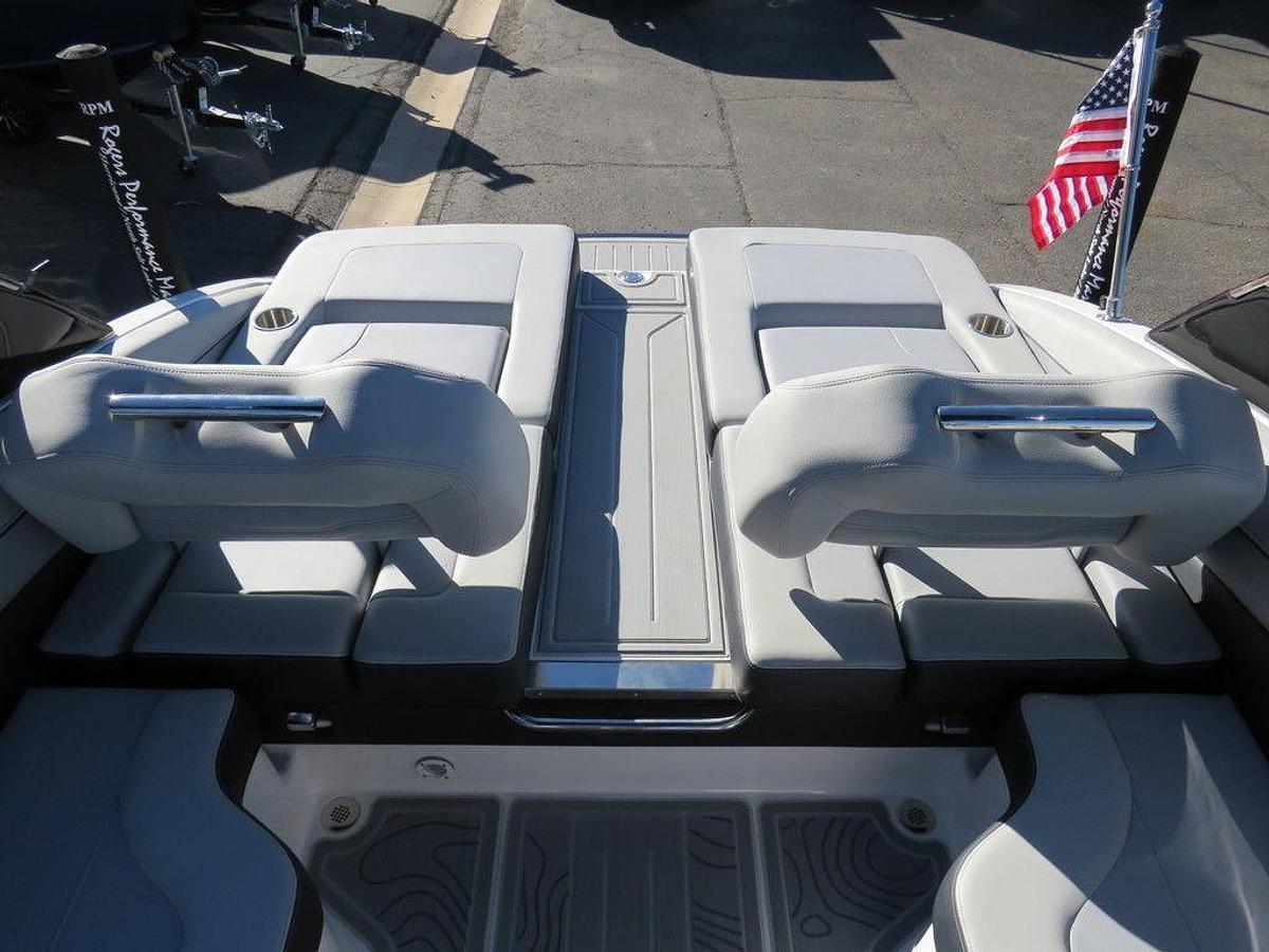 2025 Regal LS6 SURF ULTIMATE