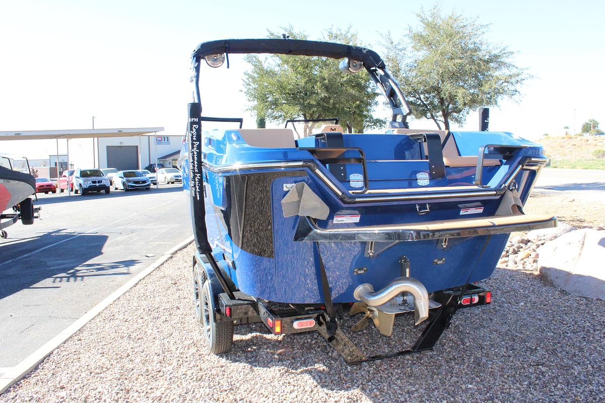 2026 Heyday Wake Boats H22