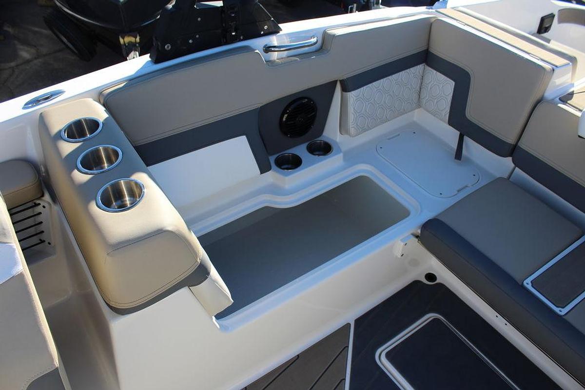 2025 Heyday Wake Boats H22