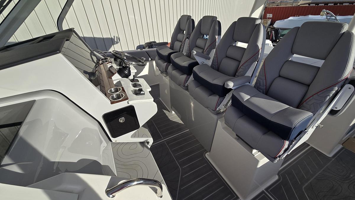 Regal 38 Surf (2026 Utah Boat Show Display Boat)