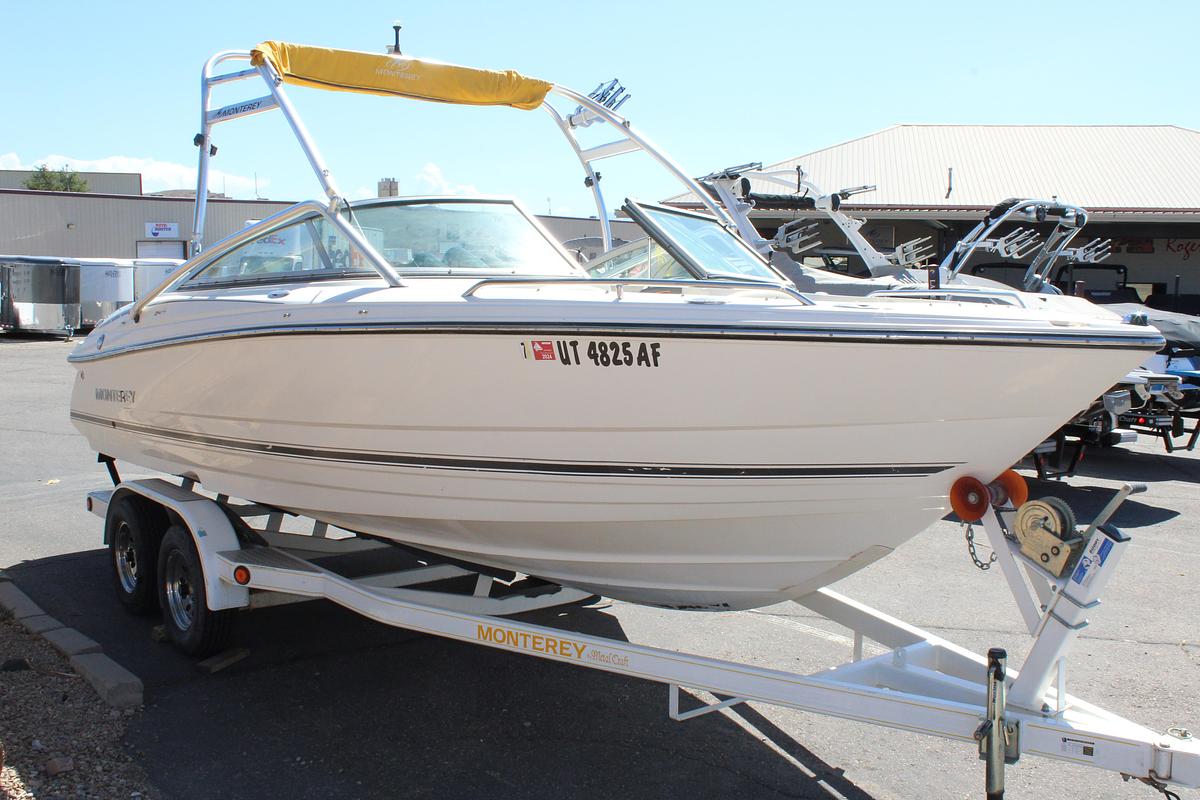 Used 2008 Monterey 214fs