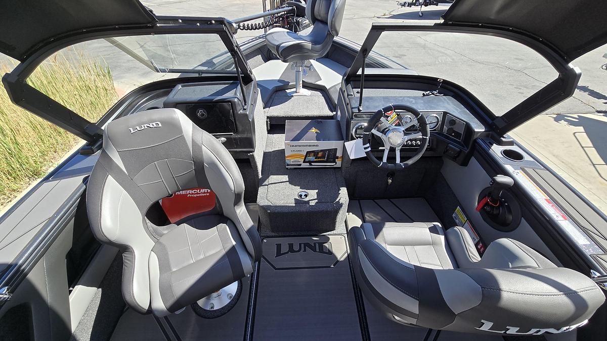 2026 Lund 1875 Crossover XS Sport