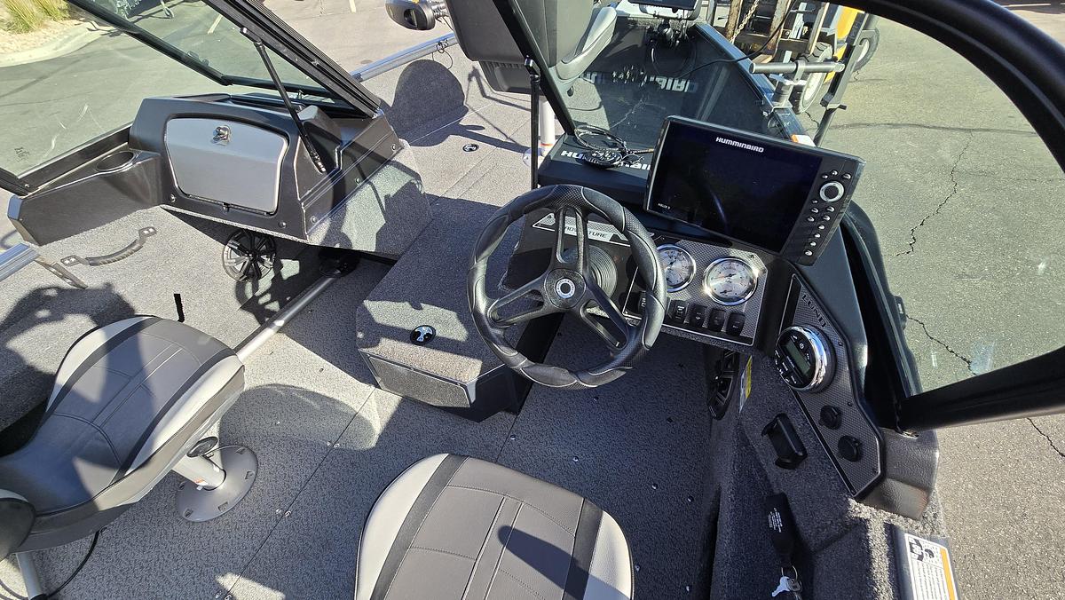 Used 2024 Lund 1775 Adventure Sport
