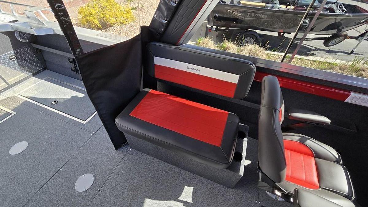 2025 Thunder Jet 210 Luxor Limited
