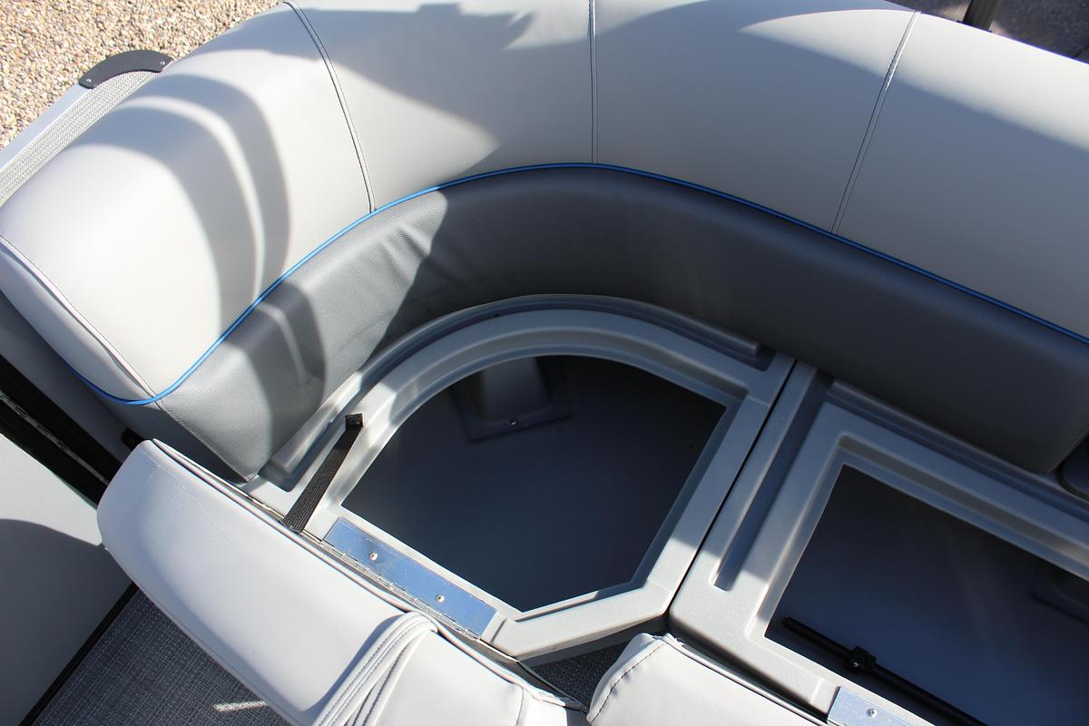 2026 Bentley Pontoons 203 Bolt