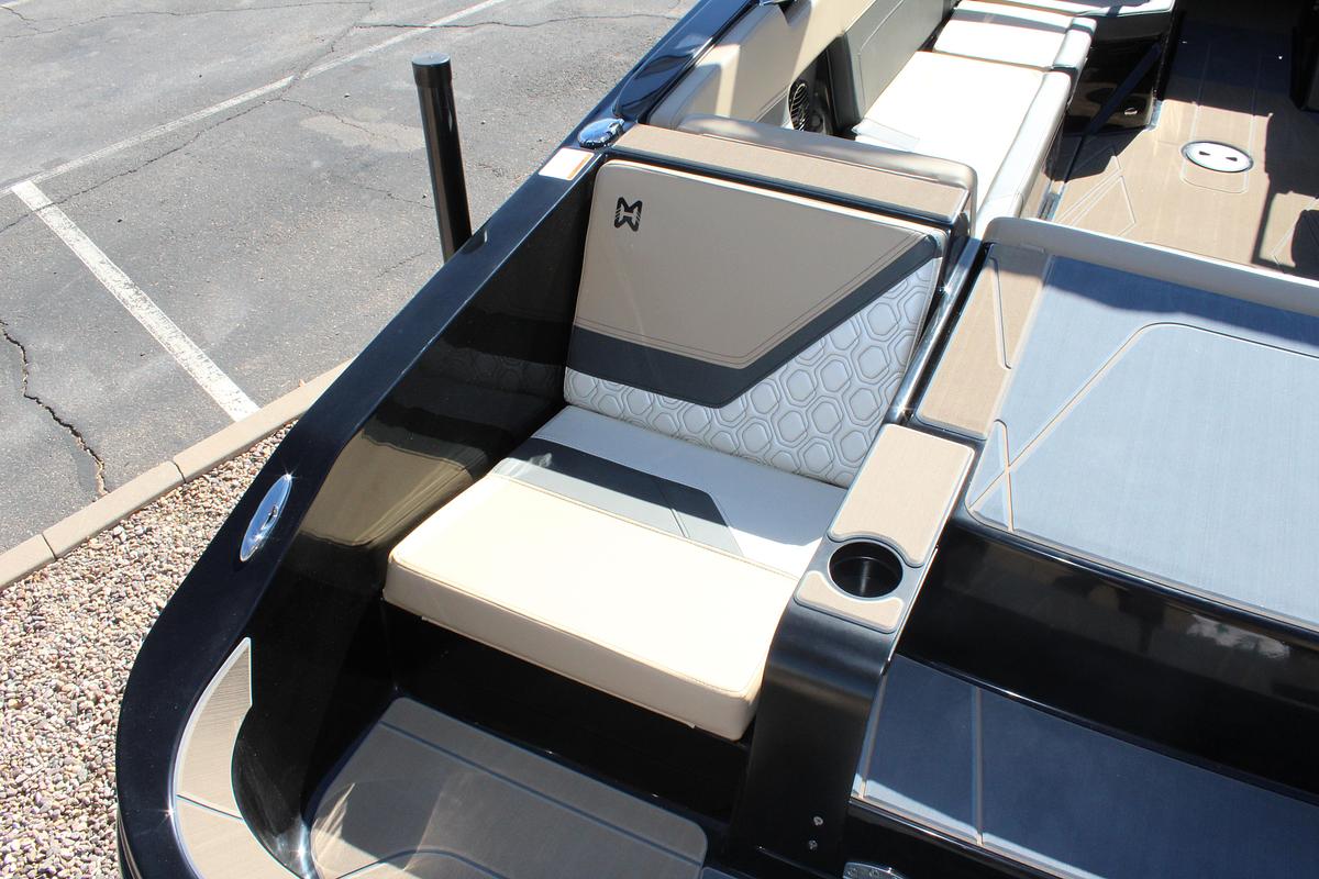 2026 Heyday Wake Boats H22