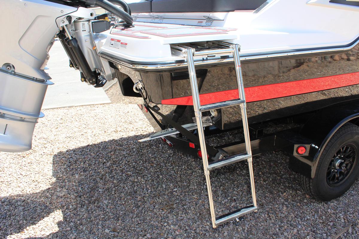 2025 Monterey Elite 30 OB