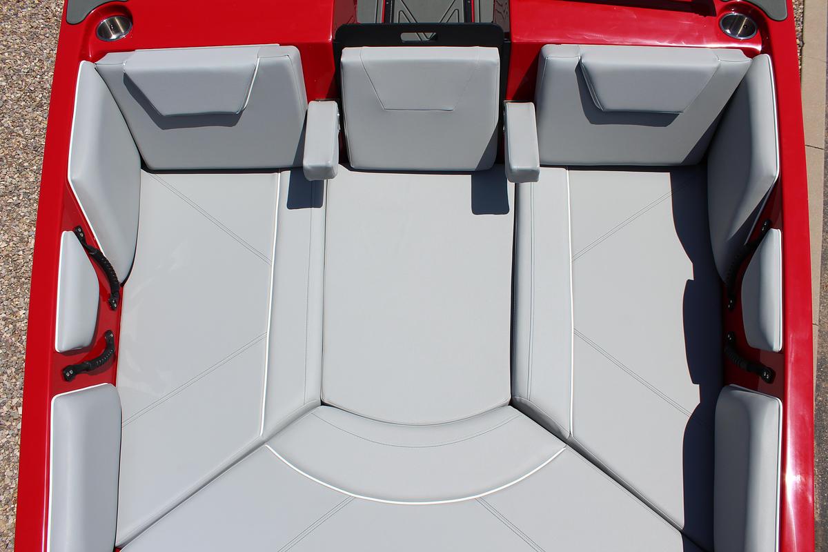 2025 Heyday Wake Boats WTSURF