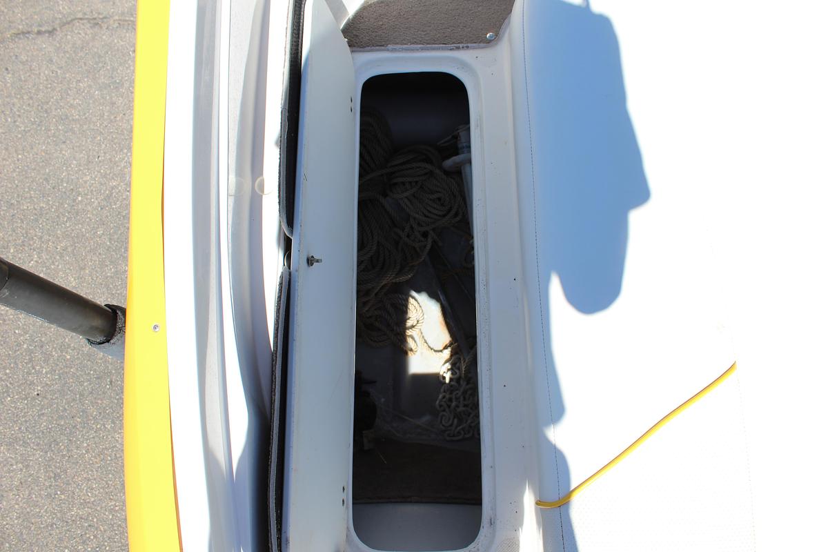 Used 2008 Rinker 246 Captiva