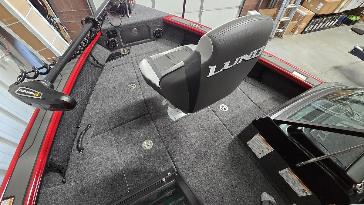 2026 Lund 1975 Pro V Sport