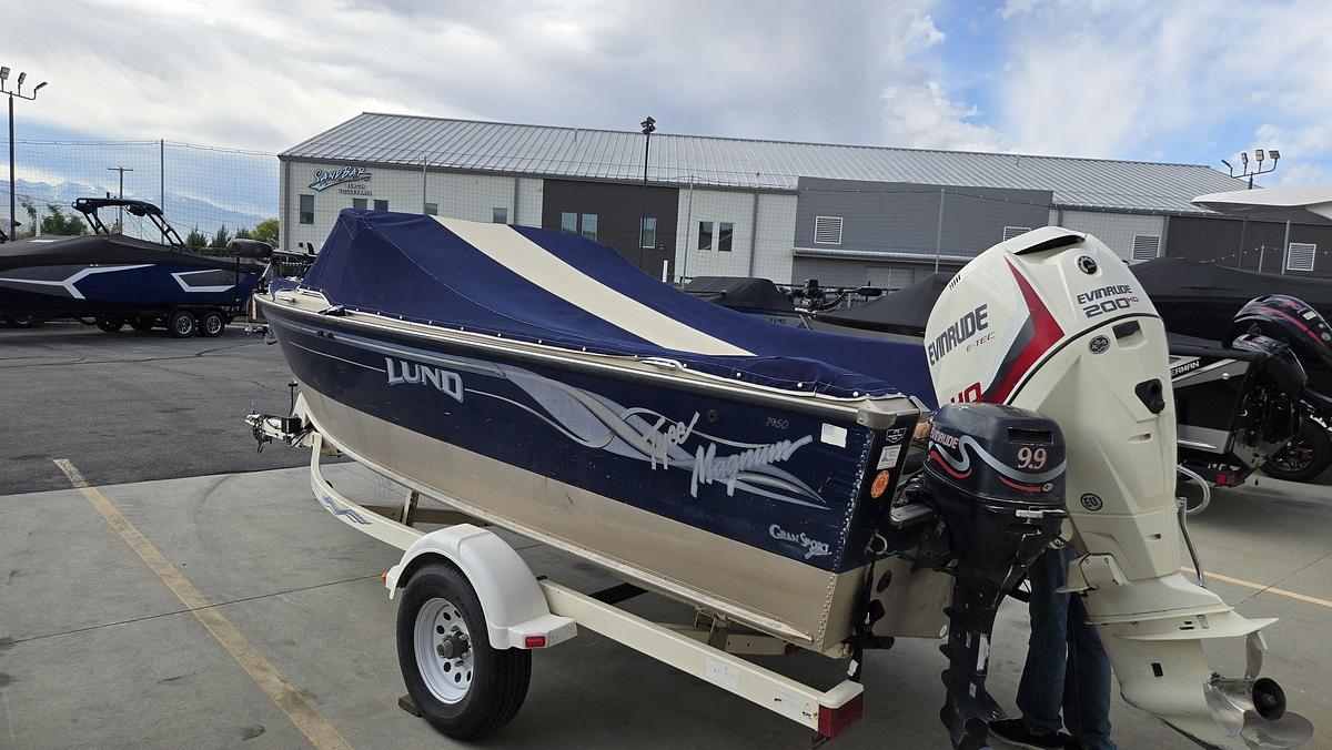 Used 1999 Lund 1950 Tyee Magnum Grand Sport