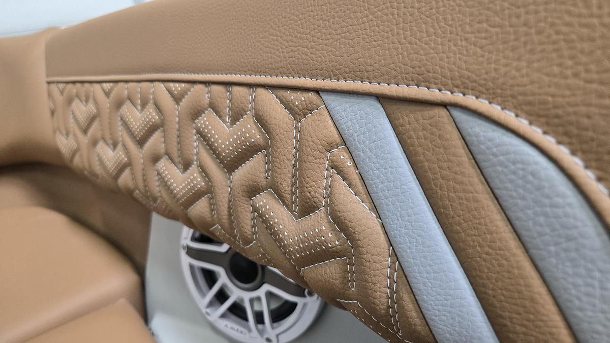 2026 Regal LS6 SURF ULTIMATE