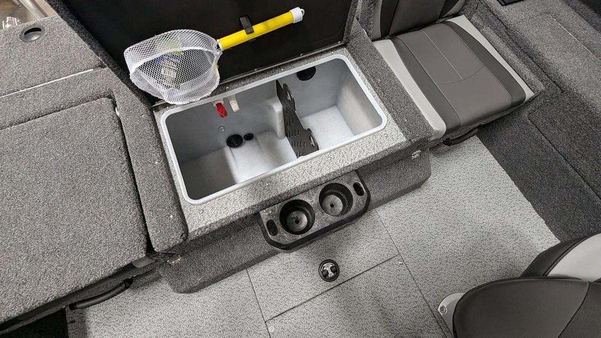 2025 Lund 1875 Impact XS Sport