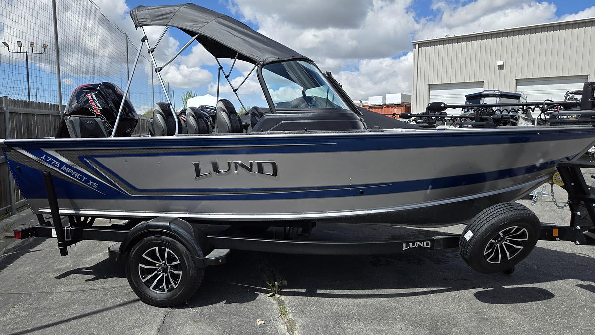 2026 Lund 1775 Impact XS Sport