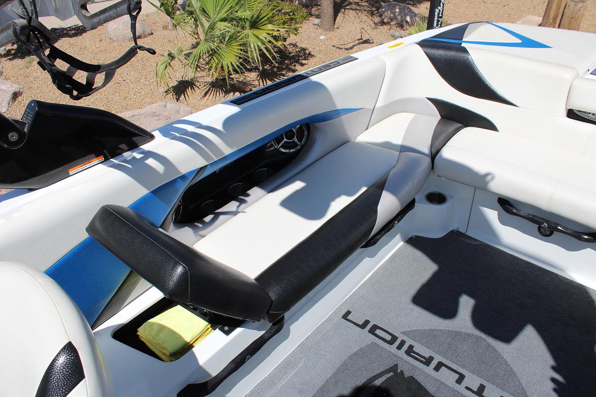 Used 2015 Centurion  FS44