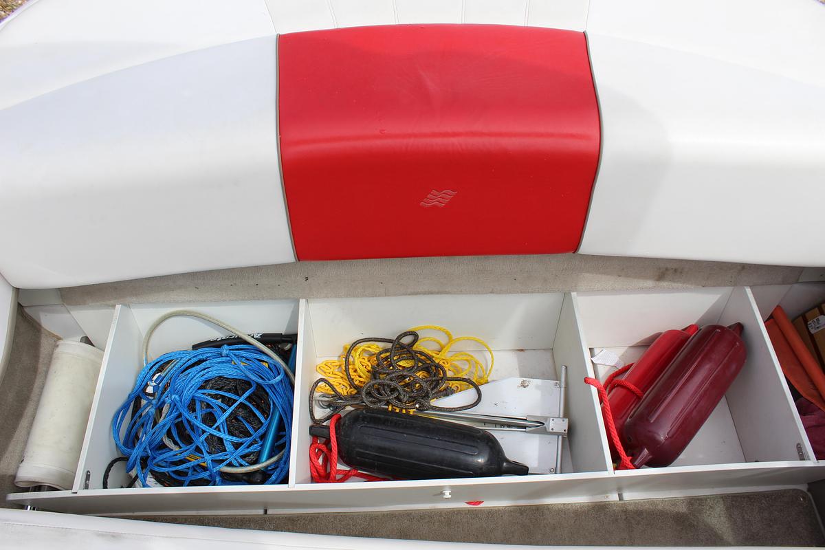 Used 2009 Fourwinns  H180