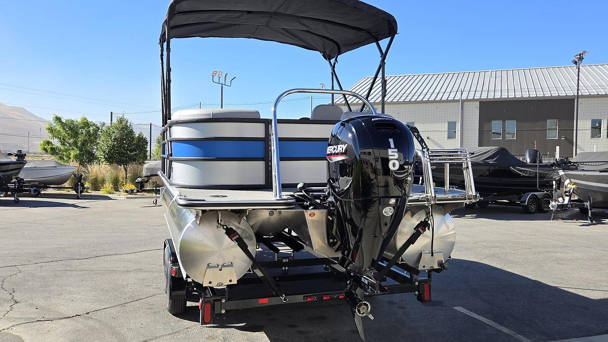 2026 Bentley Pontoons 203 Bolt