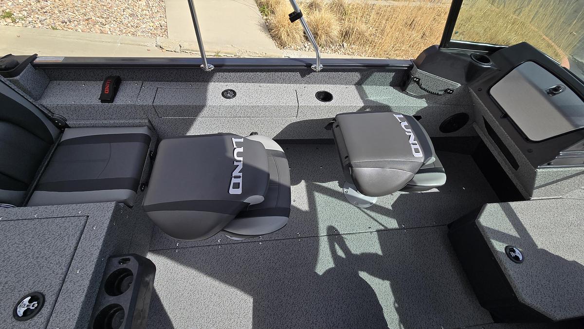 2026 Lund 1775 Adventure Sport