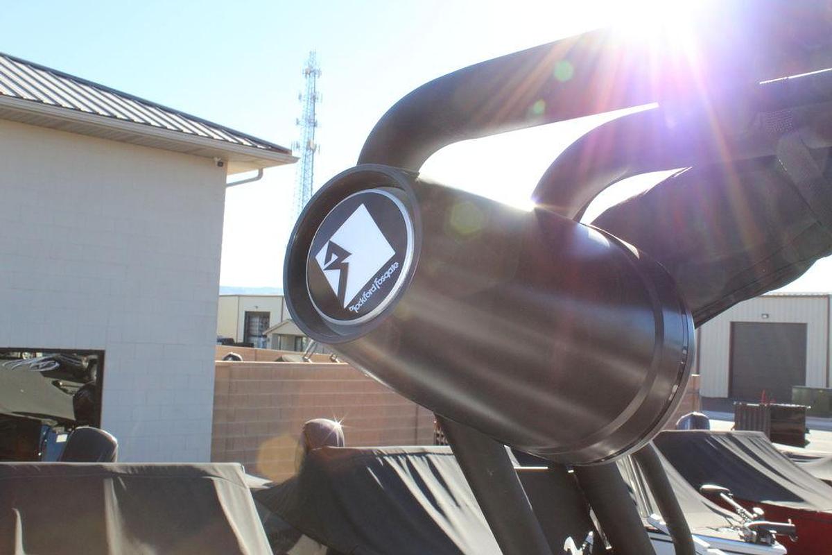 2025 Heyday Wake Boats H22