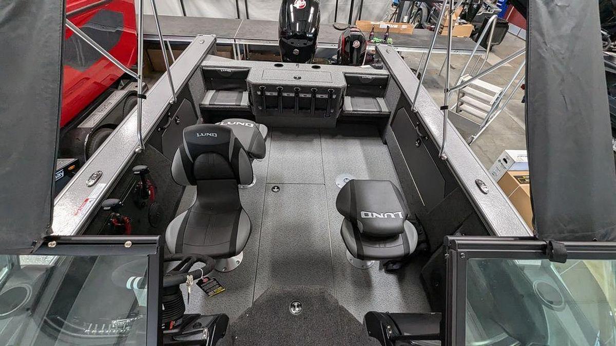 2025 Lund 1875 Fisherman Sport