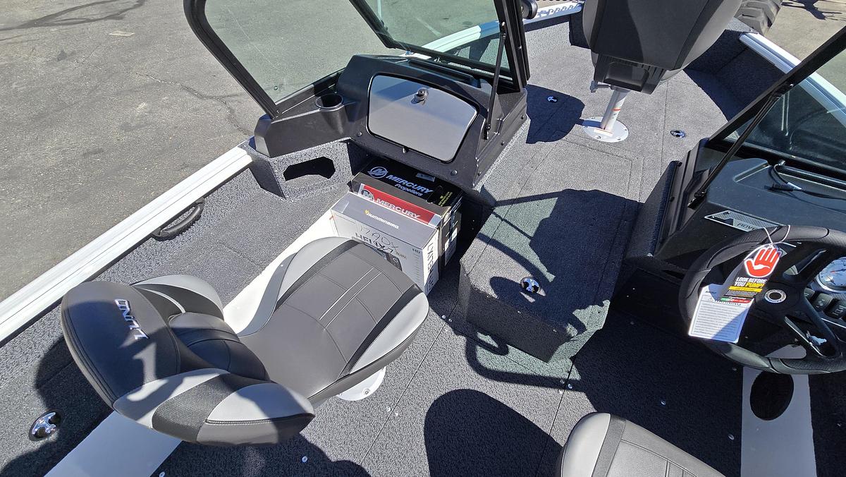 2027 Lund 1700 Adventure Sport