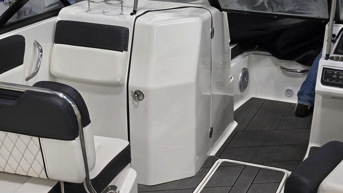 2023 Bayliner DX2200