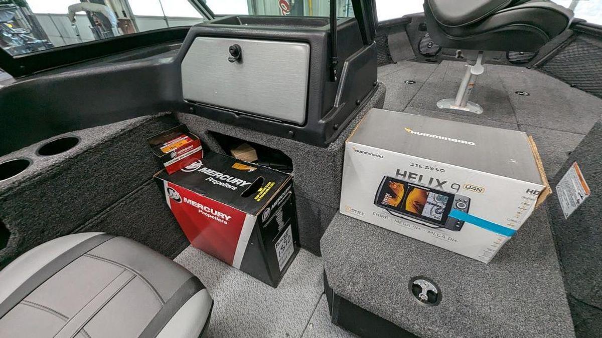 2025 Lund 1875 Impact XS Sport