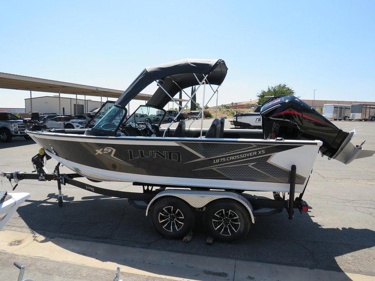 2025 Lund 1875 Crossover XS Sport