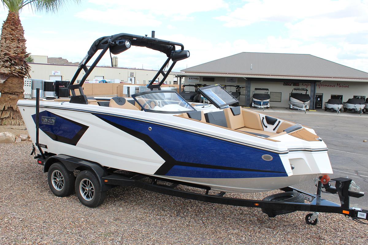 2026 Heyday Wake Boats Wt2 DC