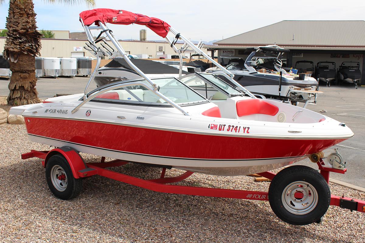 Used 2009 Fourwinns  H180