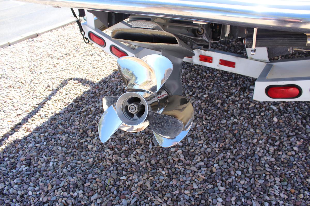 Used 2007 Cobalt 222 BR