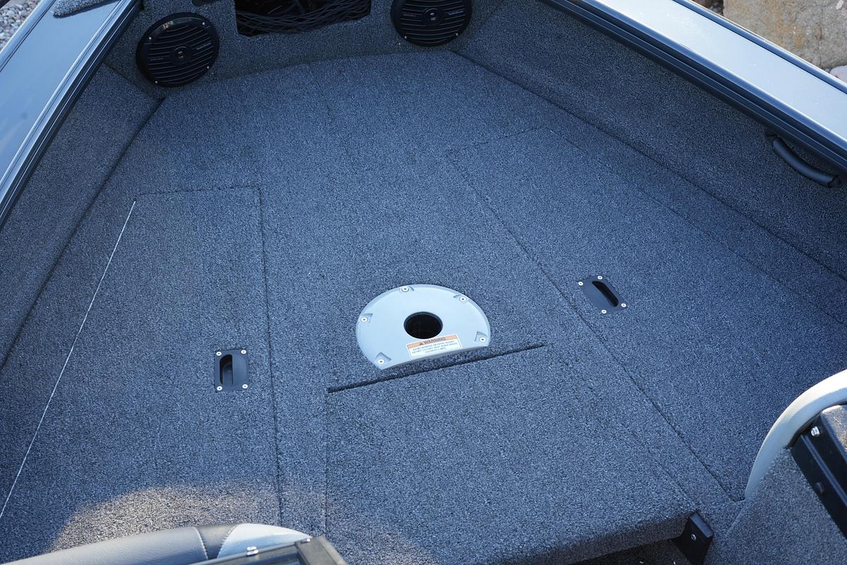 Used 2023 Lund 1875 Crossover XS Sport